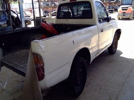 1998 TOYOTA TACOMA, WHITE, STD CAB, 2.4L, AT, 2WD,  Z25075